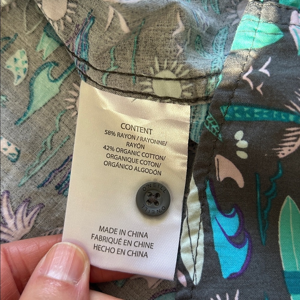 O’Neill modern gray surfer palm tree, organic cotton button down shirt XXL​ - Picture 3 of 9